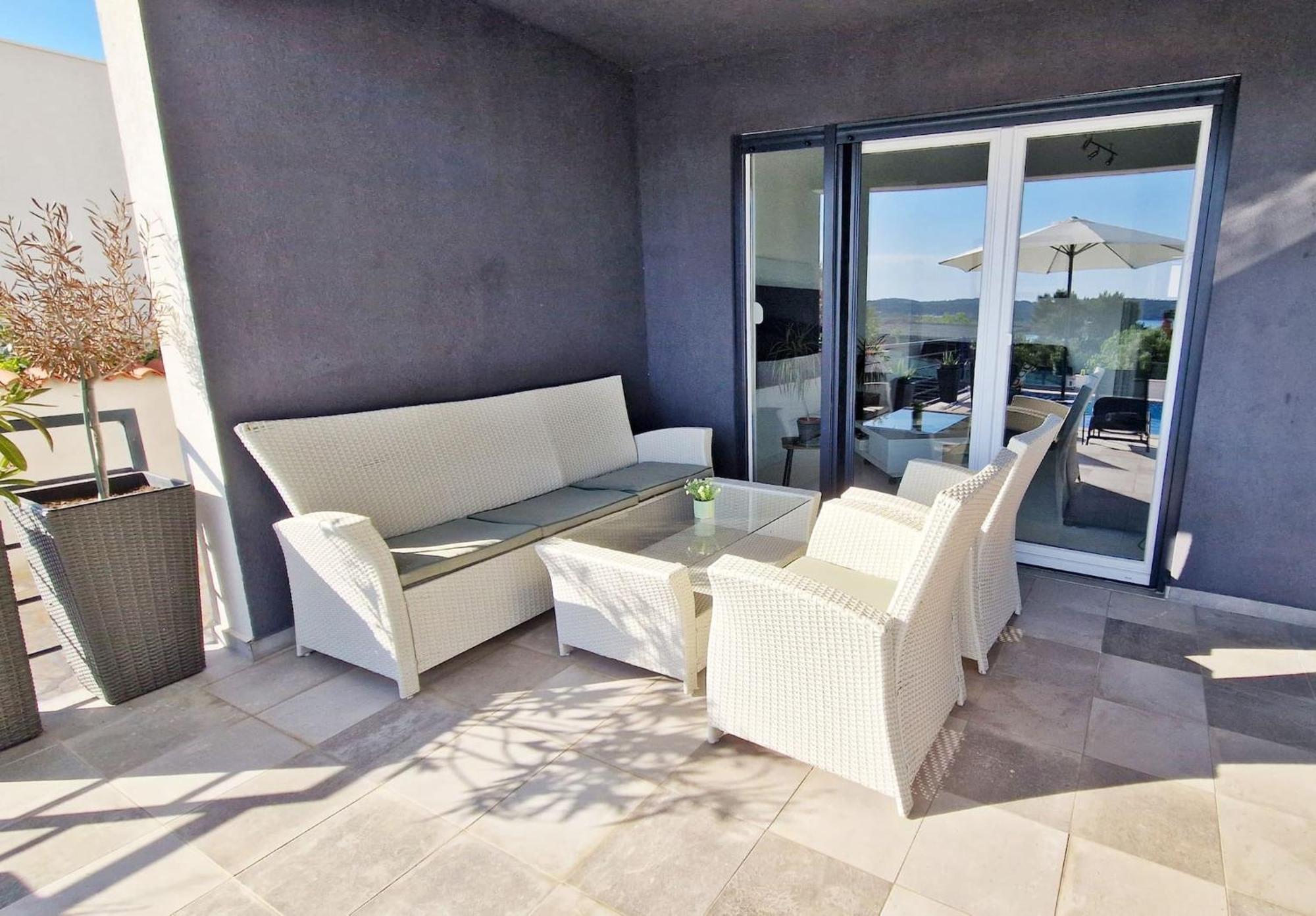 Villa Pura Vida With Sea View Pula Buitenkant foto